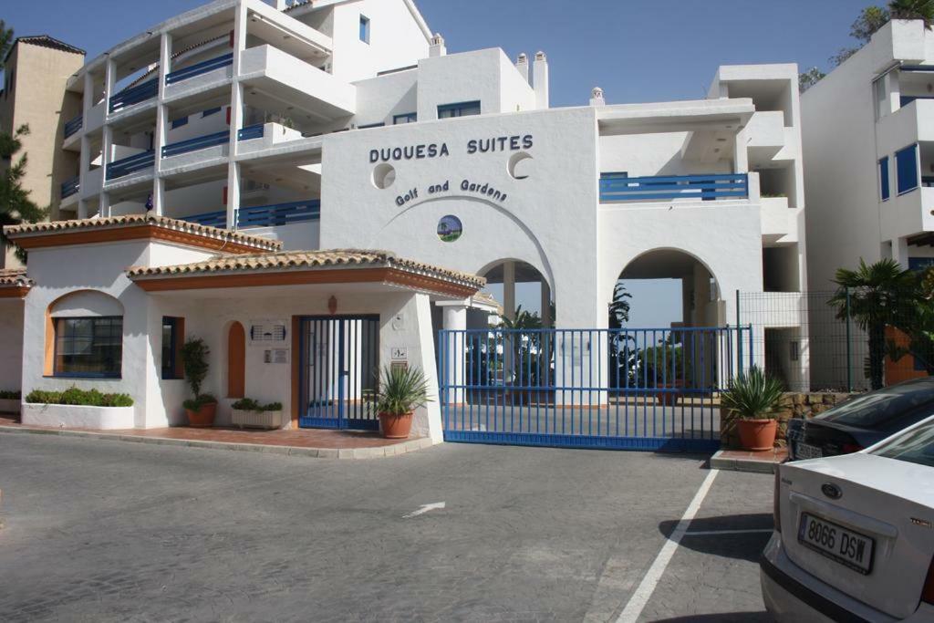 Duquesa Suite And Golf With A Spectacular Sea View 马尼尔瓦 外观 照片